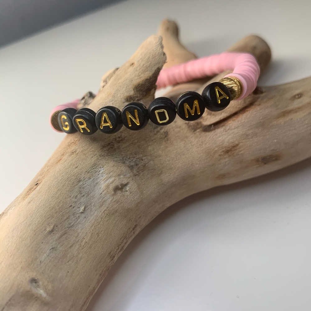 Heishi bracelet (Grandma)